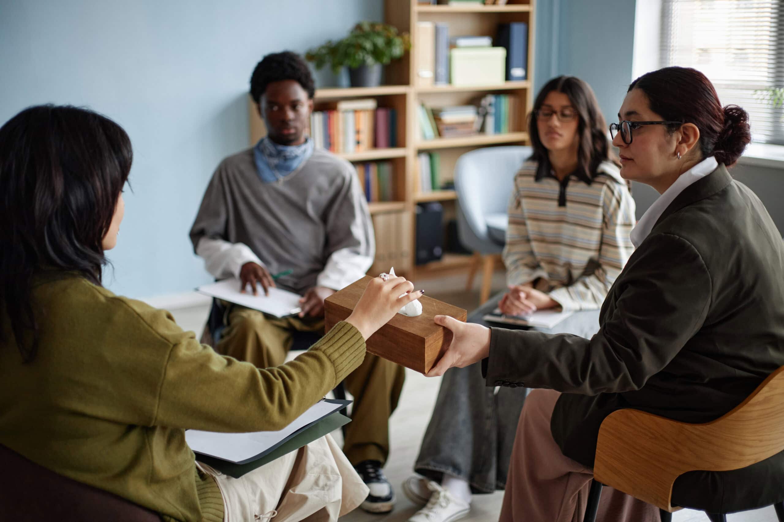 Support group therapy for mental health and emotional well-being.